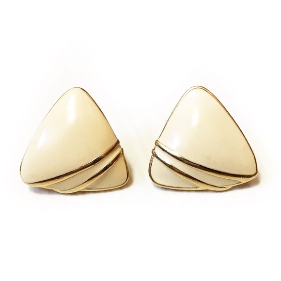 Vintage 1980s TRIFARI enamel triangle earrings - Picture 3 of 8